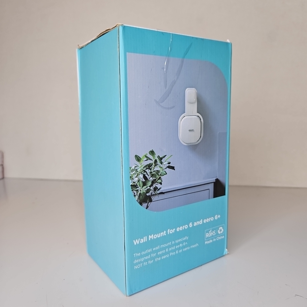 Eero 6 Wall Mount - Picture 3 of 9